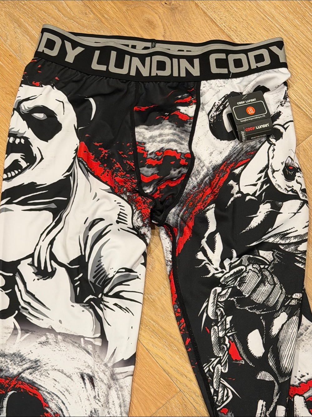 Cody Lundin men's compression pants featuring a graphic panda design xxl nwt - Picture 2 of 5